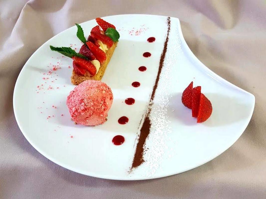 Logis Hotel Les Sapins Le Menil Bagian luar foto
